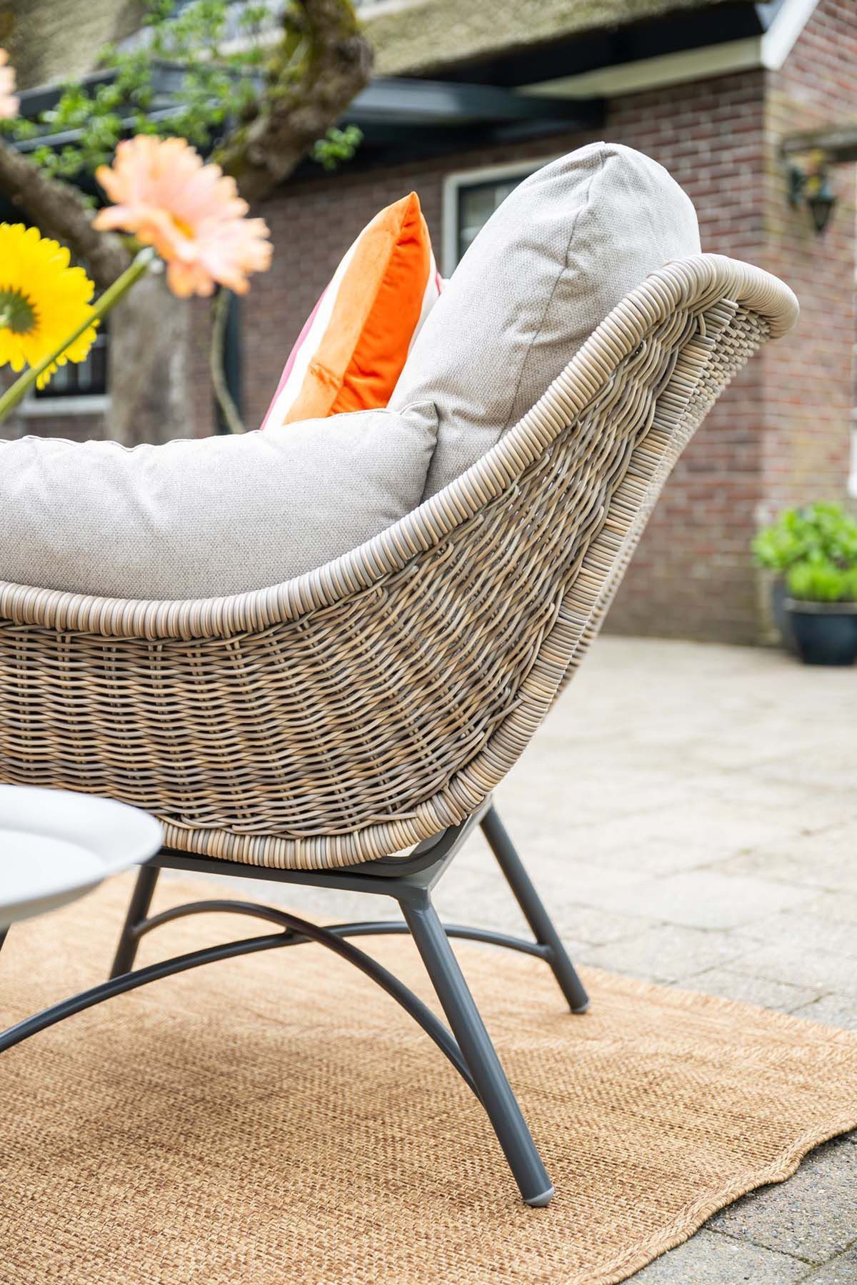 Logan armchair including ottoman - vintage willow -  desert sand