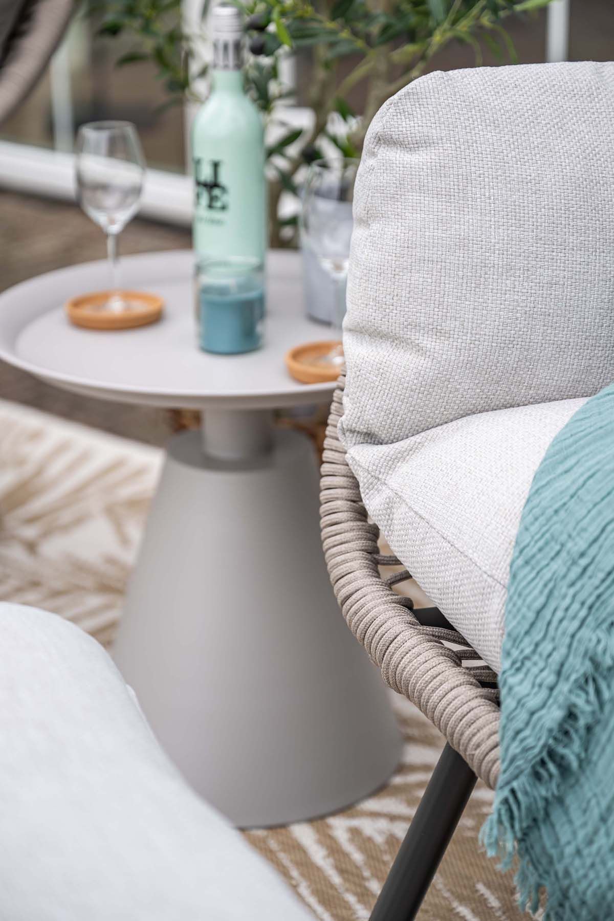 Logan armchair including ottoman - rope taupe - valley sand