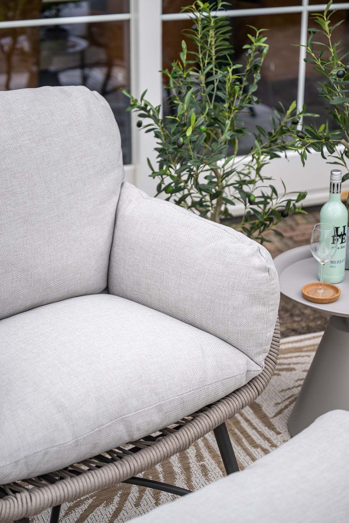 Logan armchair including ottoman - rope taupe - valley sand