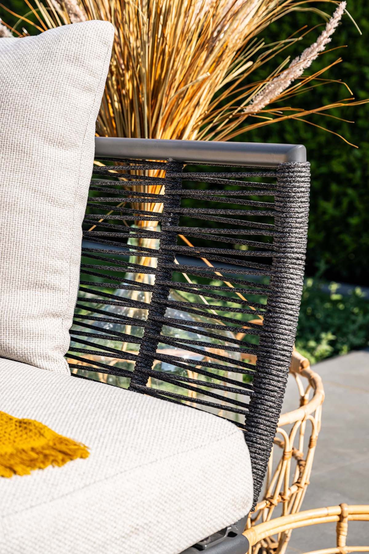 Melissa daybed - carbon black - rope lava black -  valley sand