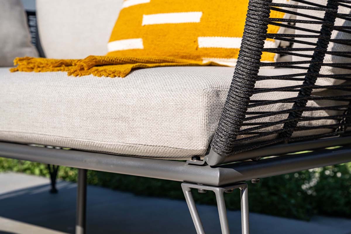 Melissa daybed - carbon black - rope lava black -  valley sand